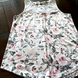 🎆HOST PICK🎆KISMET LADIES TOP-WHITE AND PINK /B2B